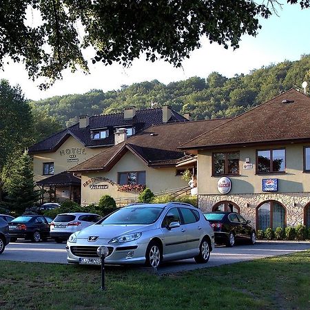 Kochanow  Hotel Kochanow מראה חיצוני תמונה