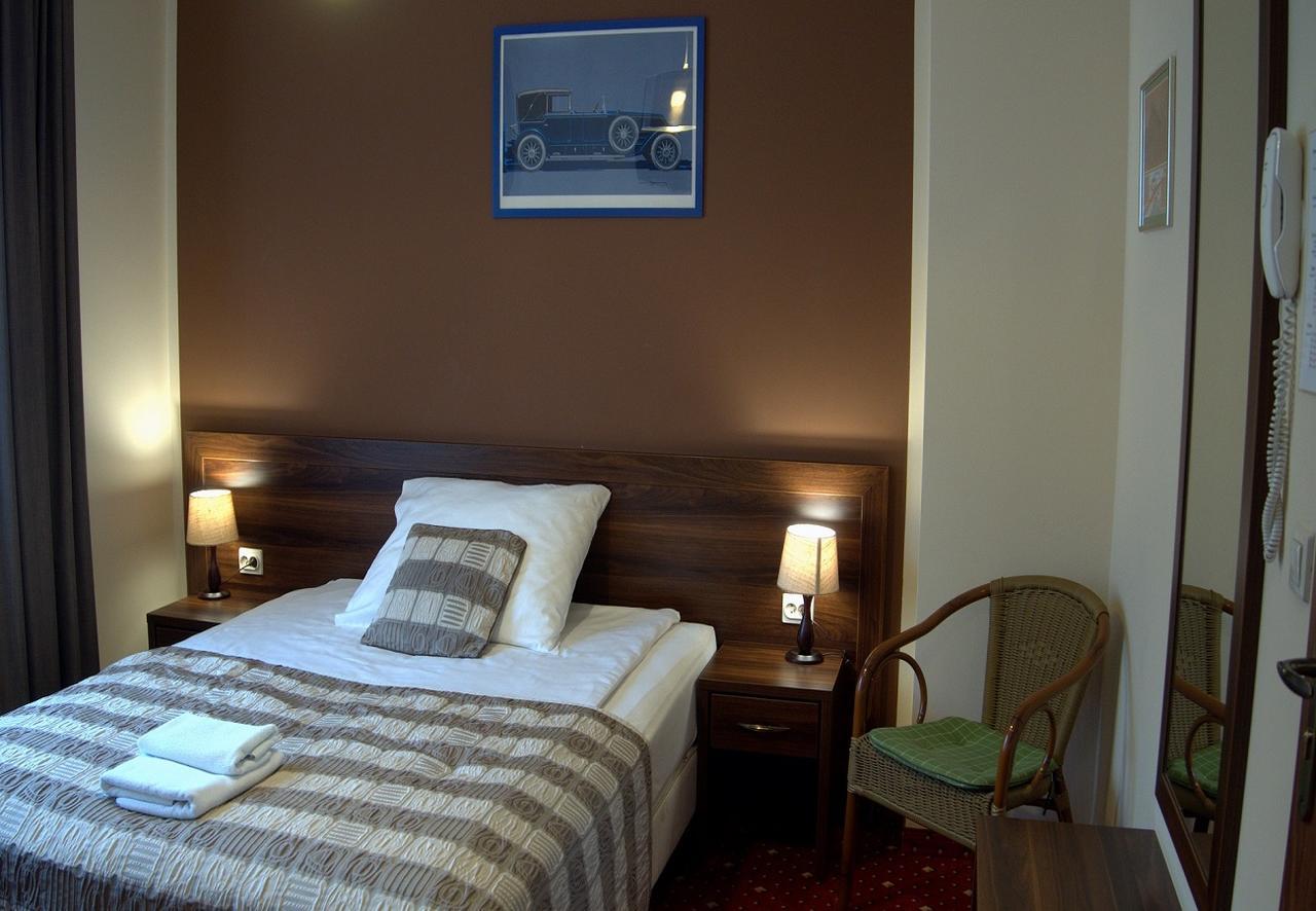 Kochanow  Hotel Kochanow מראה חיצוני תמונה