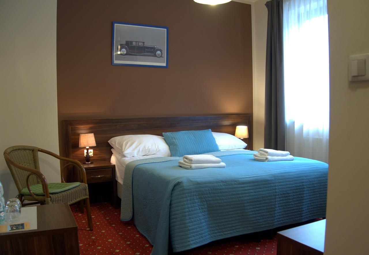 Kochanow  Hotel Kochanow מראה חיצוני תמונה