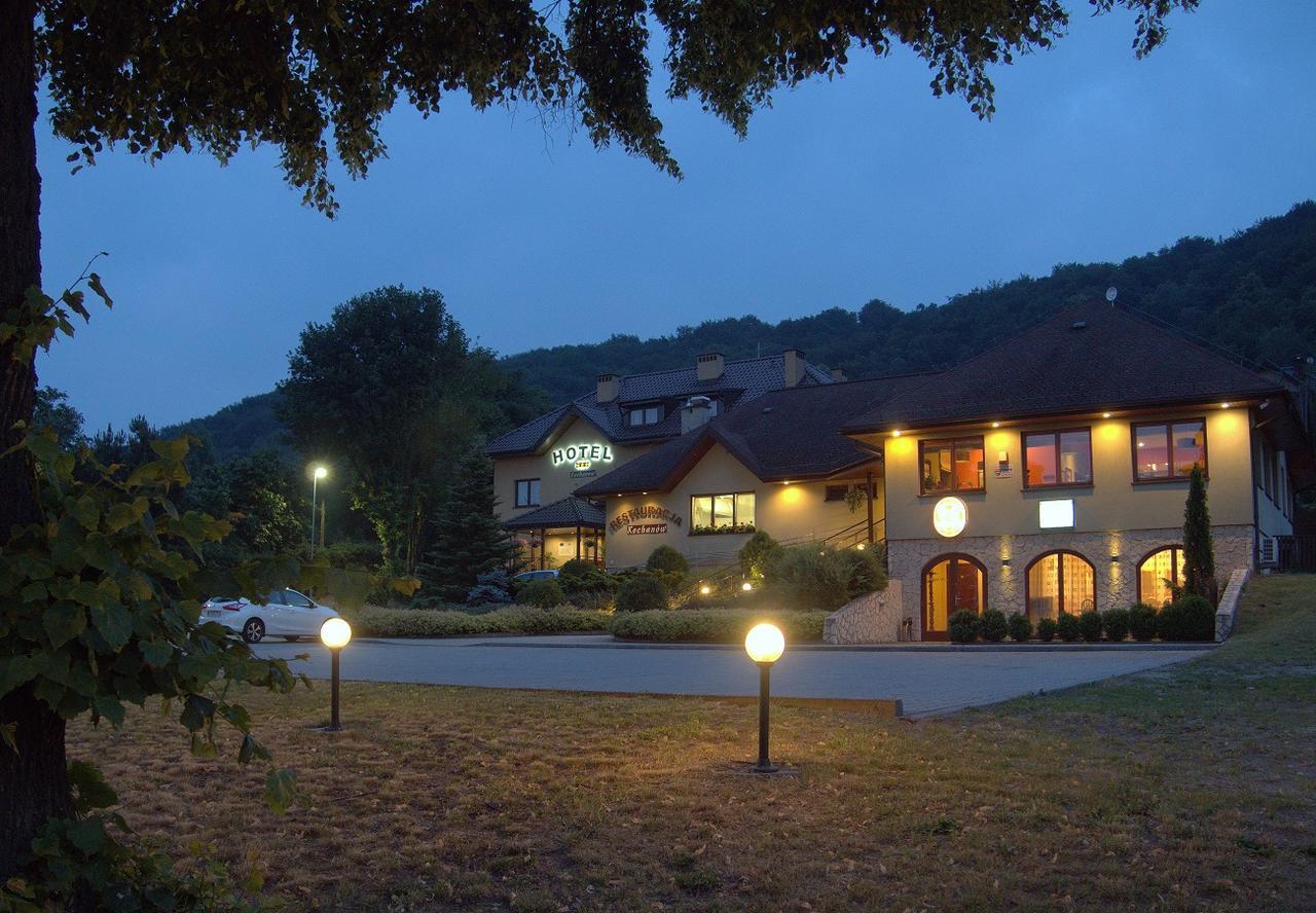 Kochanow  Hotel Kochanow מראה חיצוני תמונה