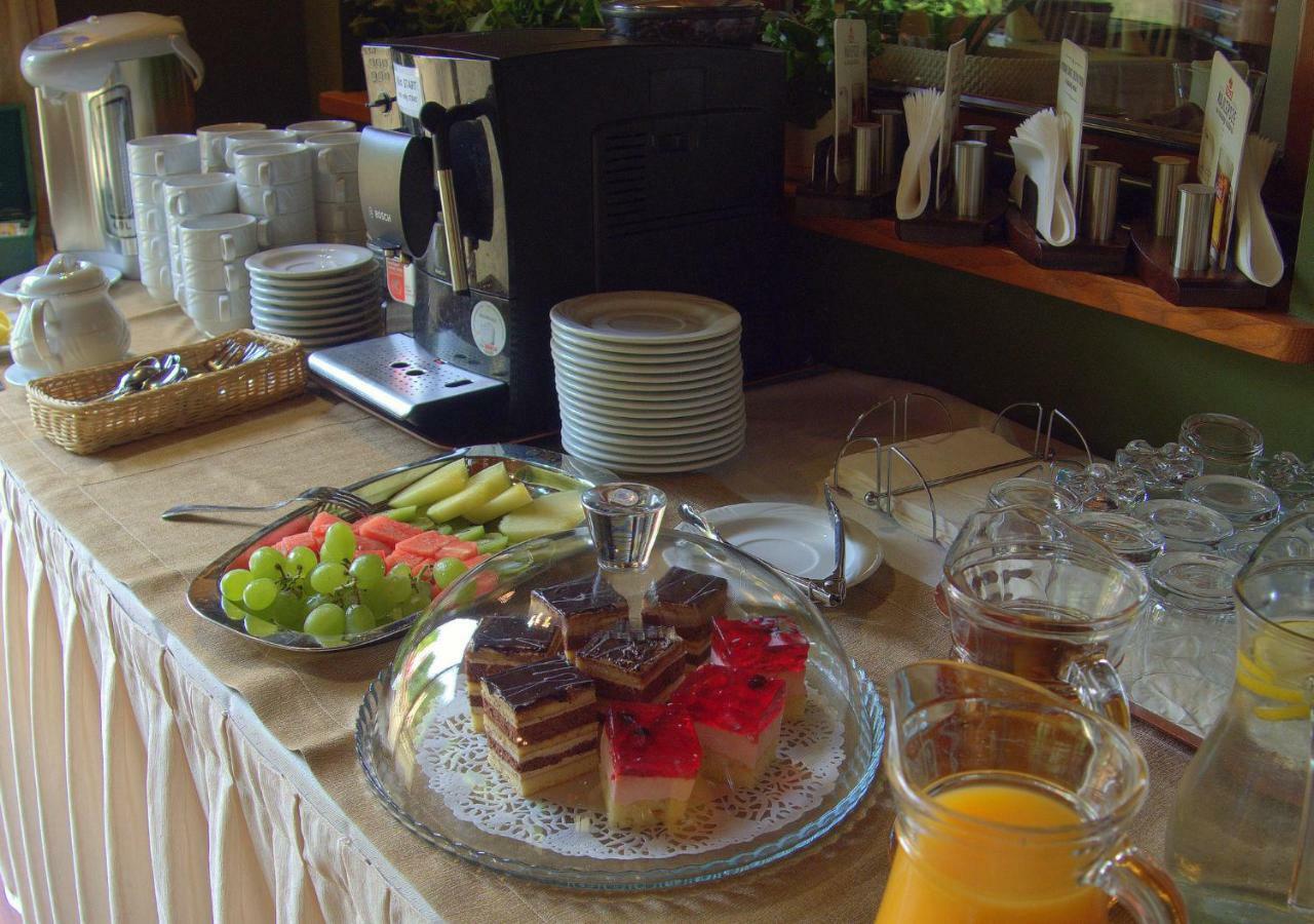 Kochanow  Hotel Kochanow מראה חיצוני תמונה